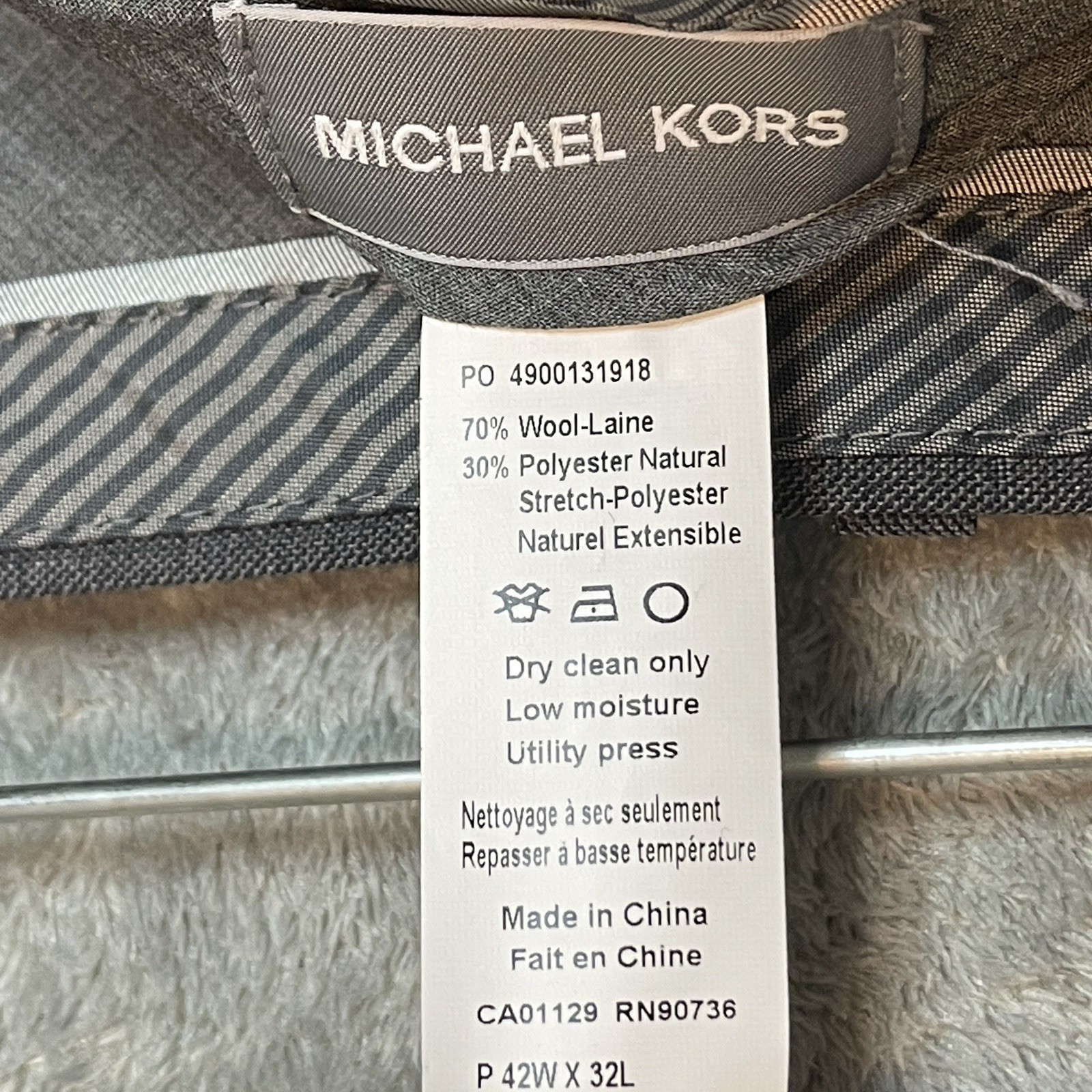 Michael Kors Mens Malone Classic Fit Plaid Stretch Suit Pants Gray Blue Passport