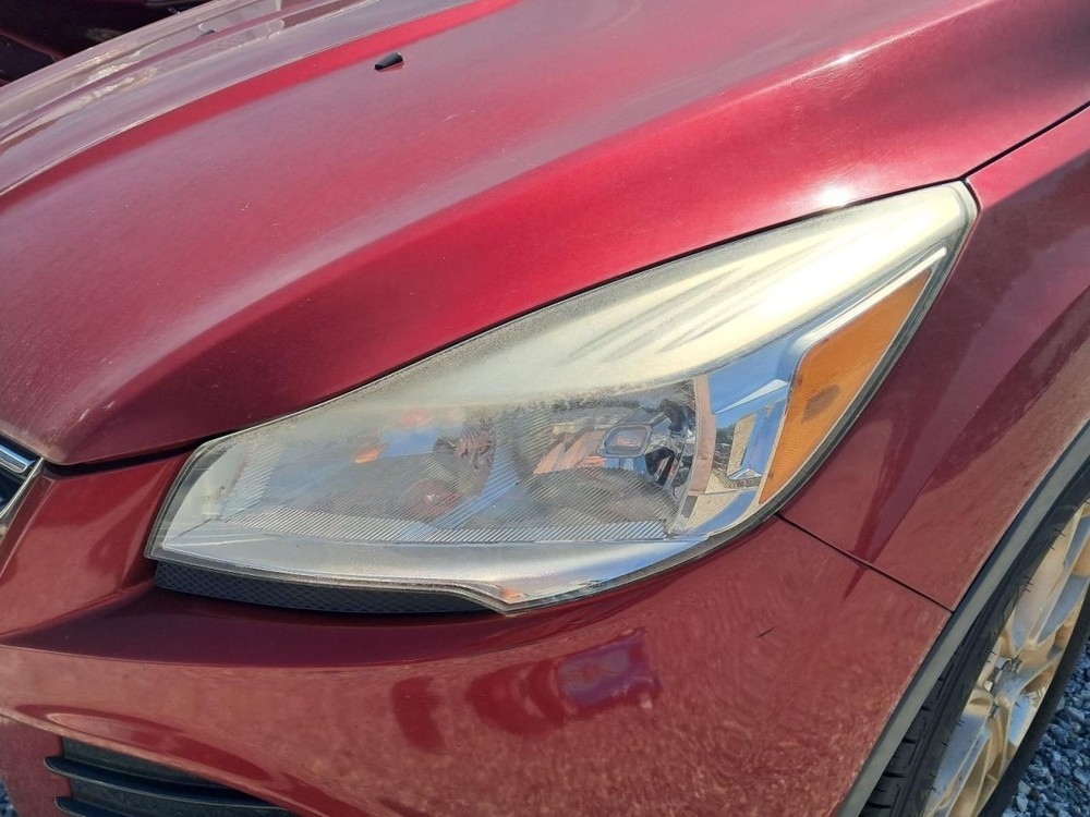 ESCAPE 2014 Glove Box 4782135