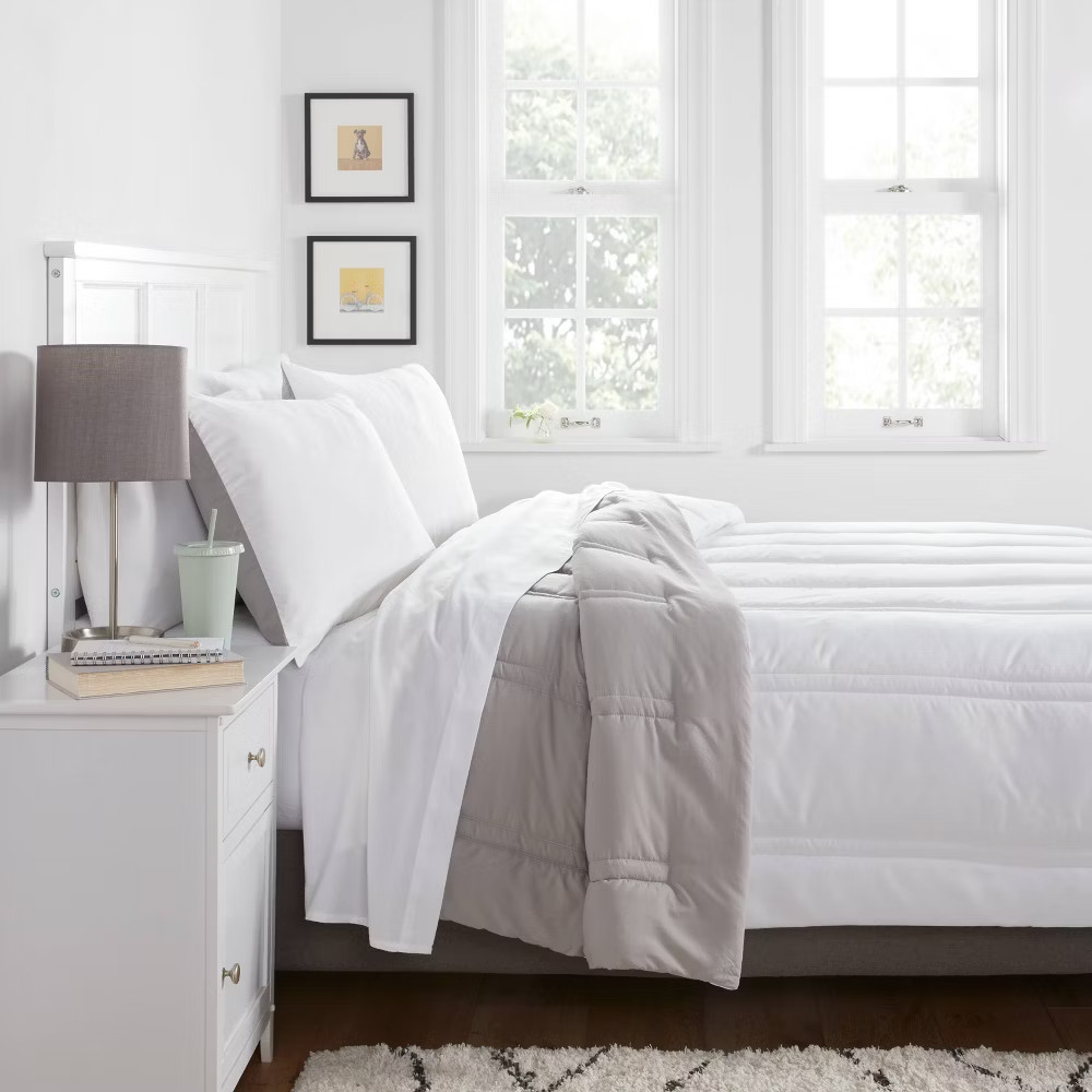 King Lofty Microfiber Comforter White - Room Essentials: Midweight, Plain