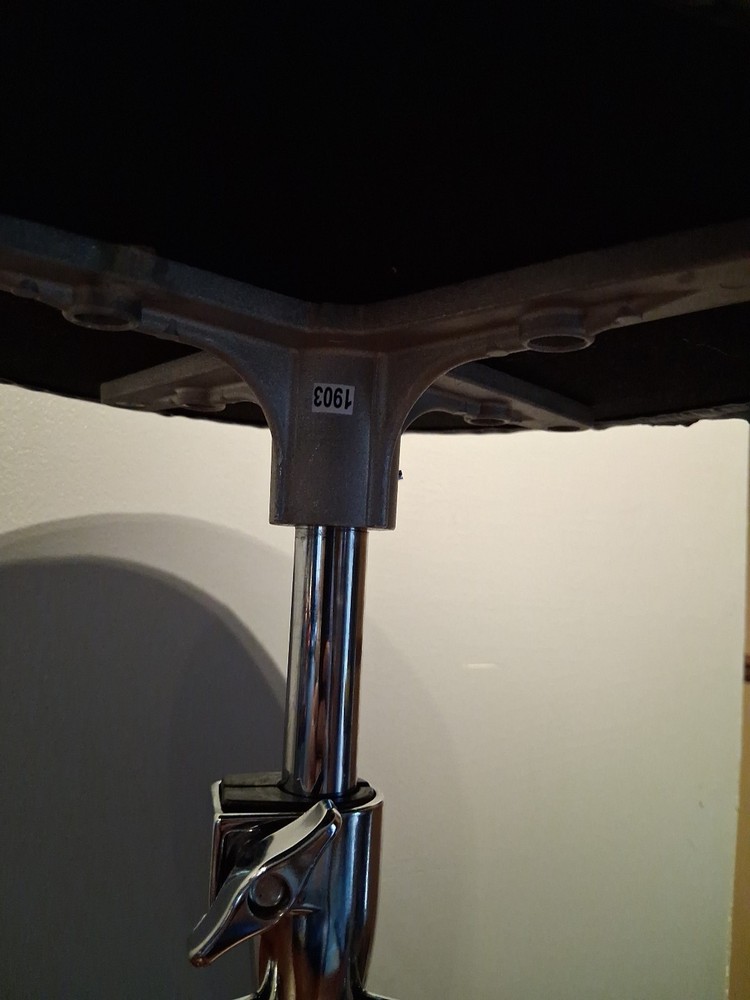 Tama Adjustable Drum Throne Stool Used Condition Bad Seat