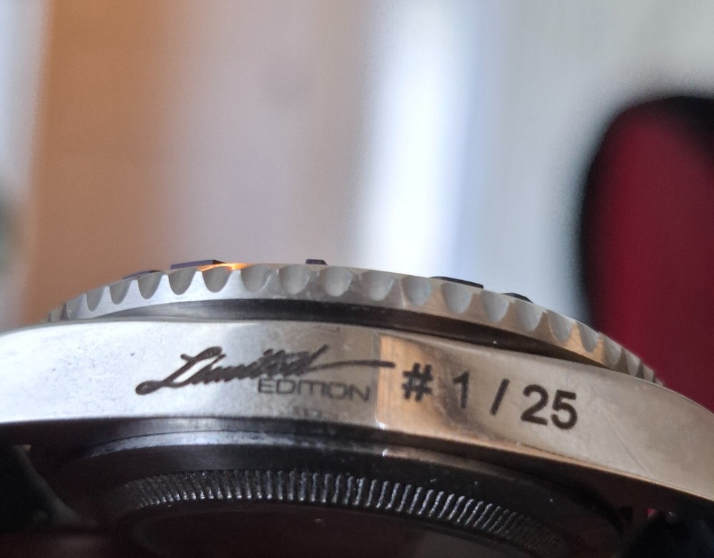 VECTOR FILE & LOGO SERVICE