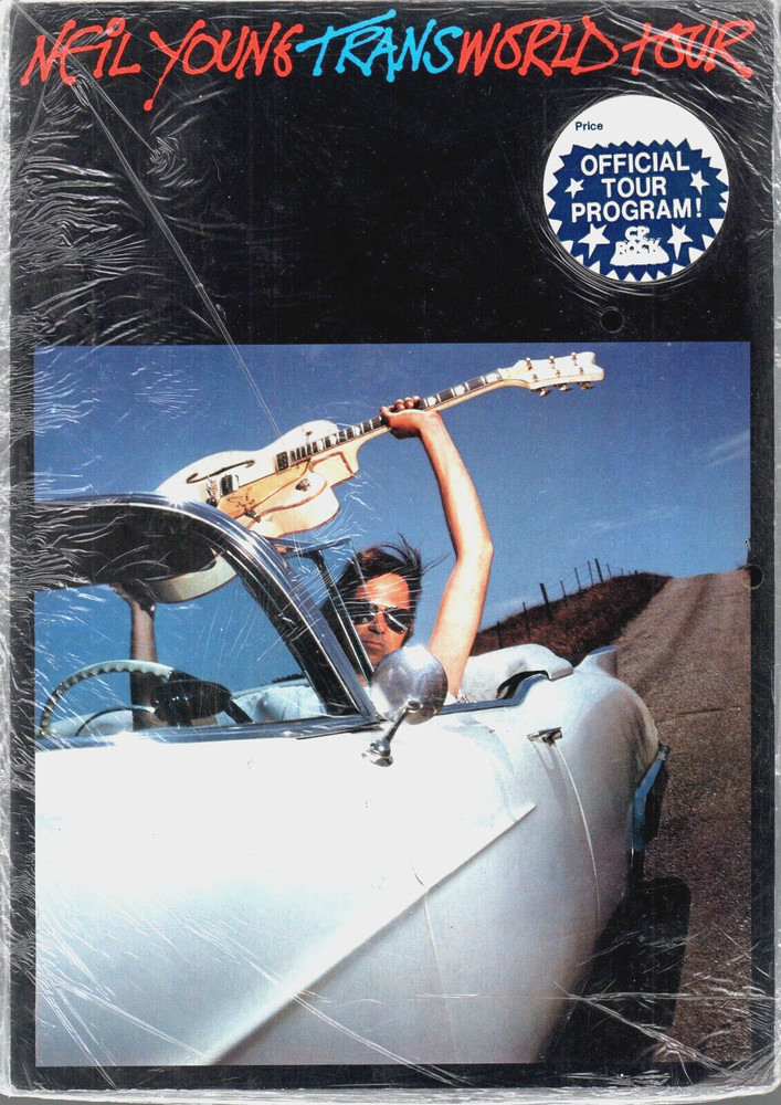 NEIL YOUNG 1982 TRANS EUROPEAN TOUR PROGRAM BOOK / SHRINK WRAPPED / NMT 2 MINT