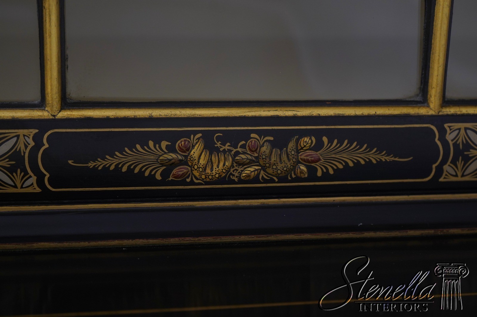 L71522: S. HILLIE English Made Chinoiserie Breakfront Bookcase