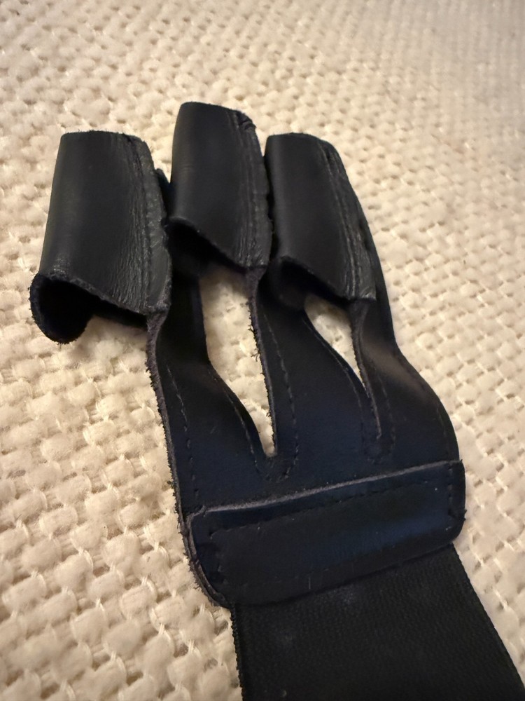 Medium Archery Finger Tabs