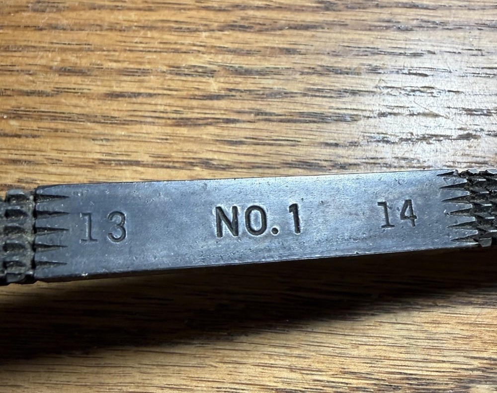 JAW MFG. CO. NU THREAD No 1 THREAD FILE, USA