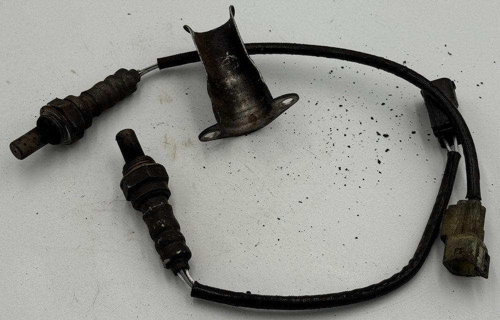 2003 Honda VFR 800 Interceptor Exhaust System Pipe Sensor Oxygen Lambda VFR800