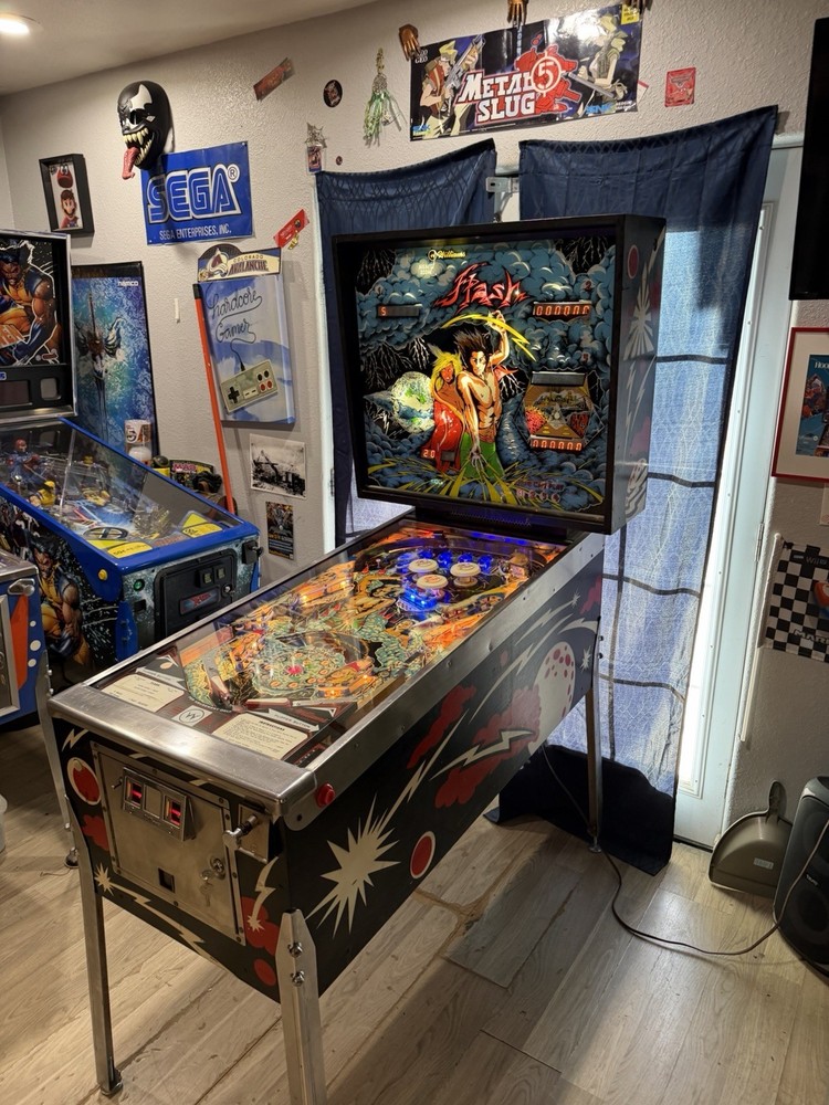 pinball machine Williams Flash, fully serviced , gorgeous