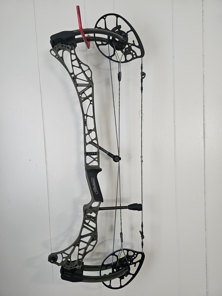 Mathews Lift 29.5 Compound Bow