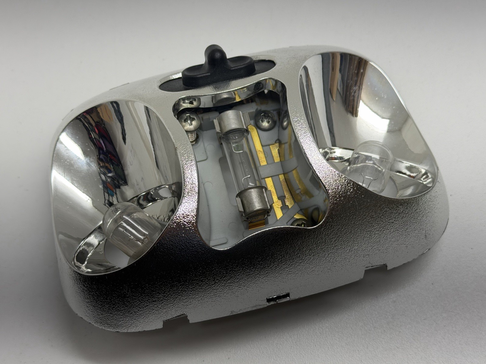 TESTED 1994 - 2004 THREE Bulb Ford Ranger Mazda Dome Light Map Overhead OEM C12