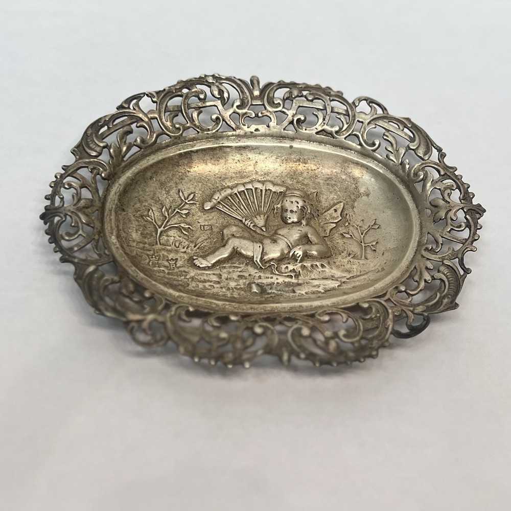 Silver Filgree - Embossed Small Dish featuring - Cherubs and folderol
