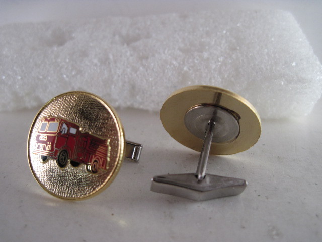 Fire Engine logo pair Cufflinks (x**h151)