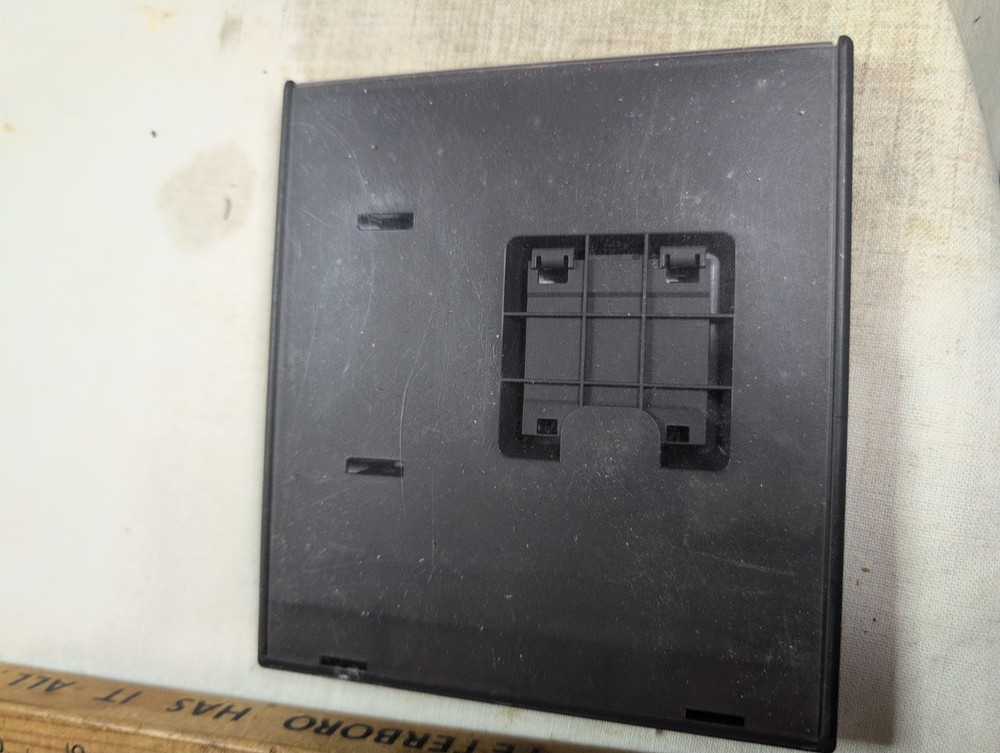 Nintendo DS/GBA Case Only - Empty - No Graphics - Random DS Inserts