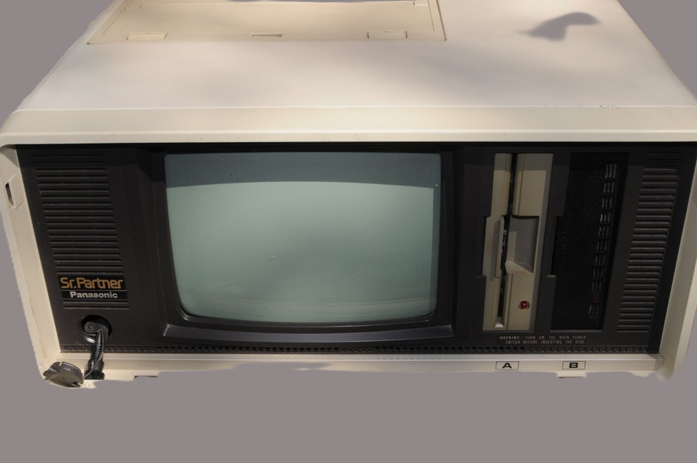 PANASONIC SR. PARTNER PORTABLE COMPUTER, USED, WORKING