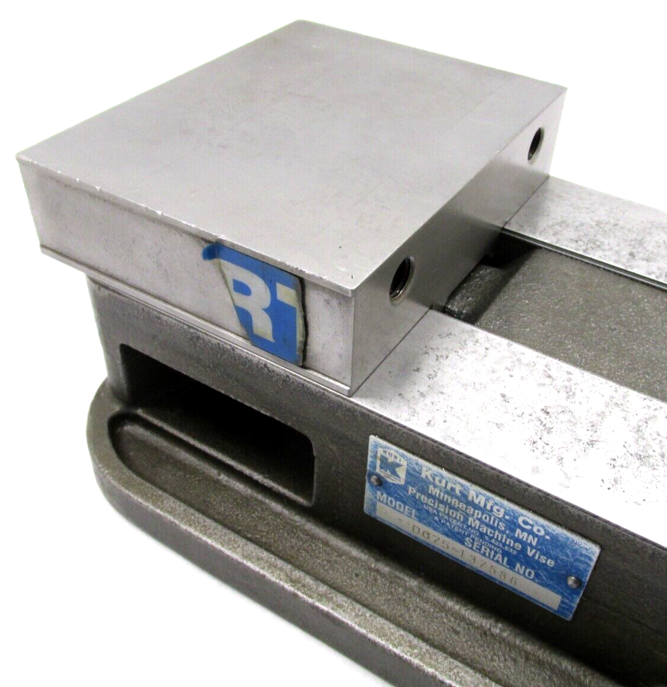 KURT ANGLOCK 6" MILLING MACHINE VISE - #D675