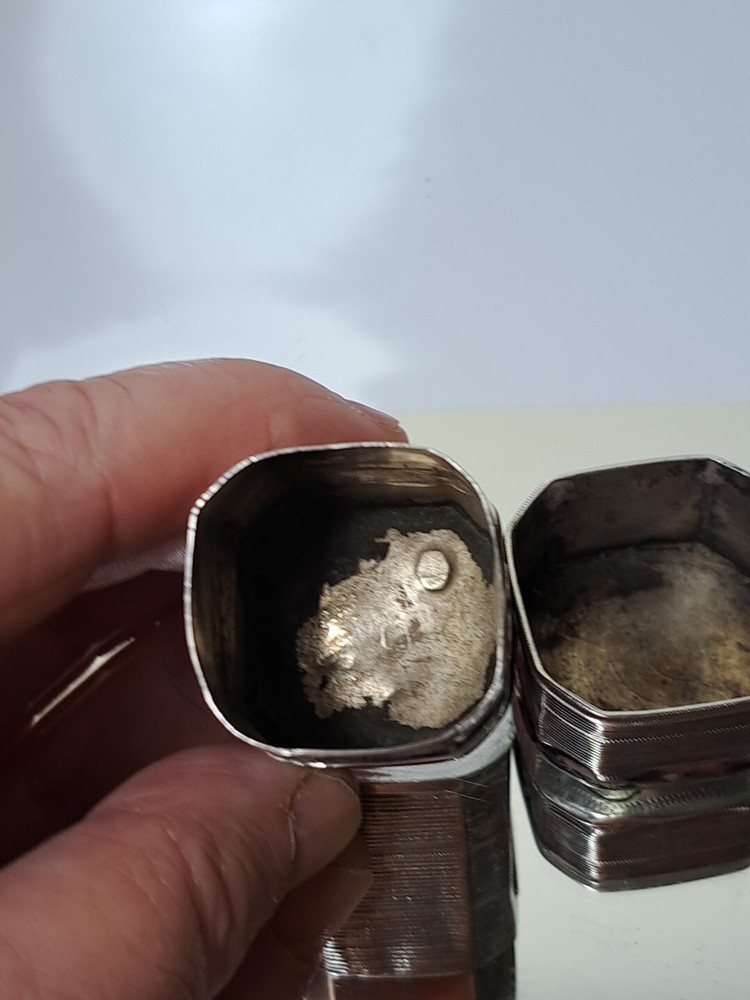 19th Century Dutch Silver Peppermint Box 18.4g