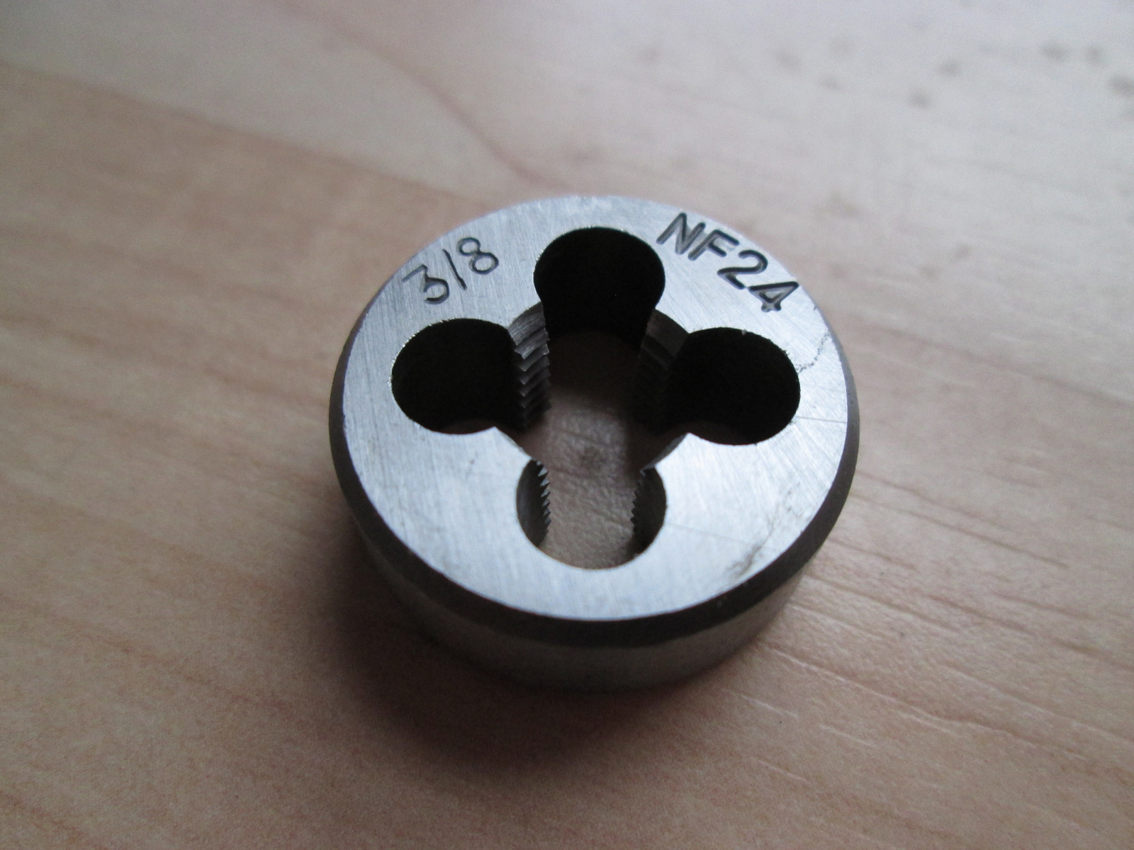 NEW 3/8" 3/8"-24 3/8"-NF24 SAE Die HSS Steel Die, Hand Threading #T16EM