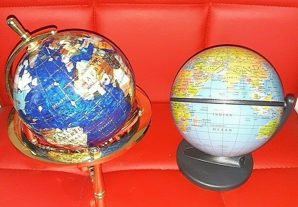 4" WORLD GLOBE