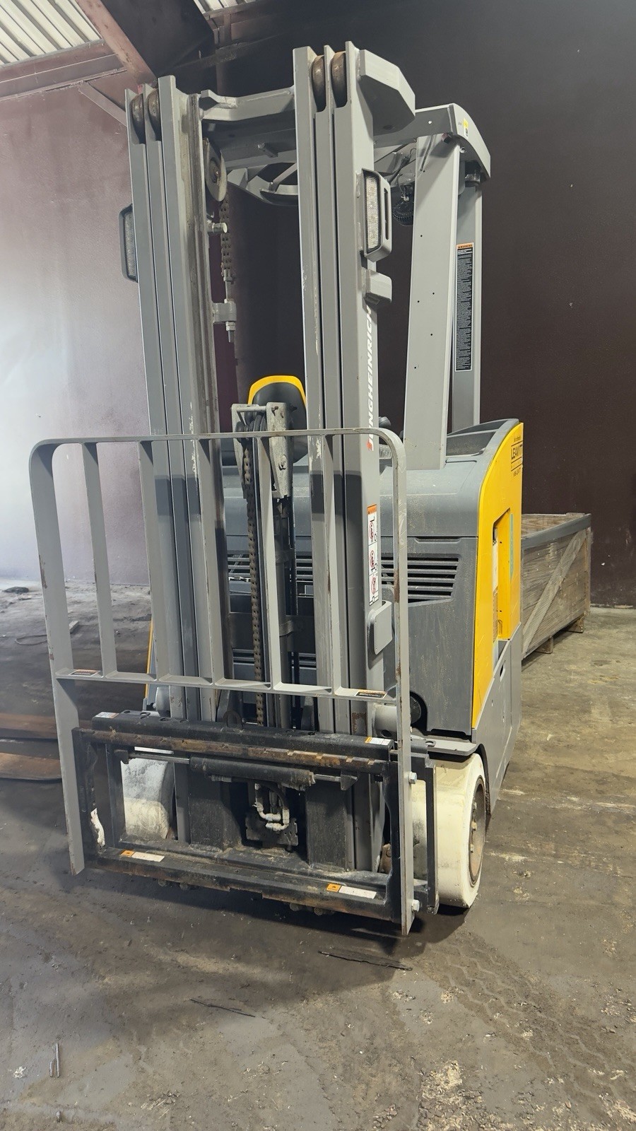 Jungheinrich ETG216 Electric Forklift