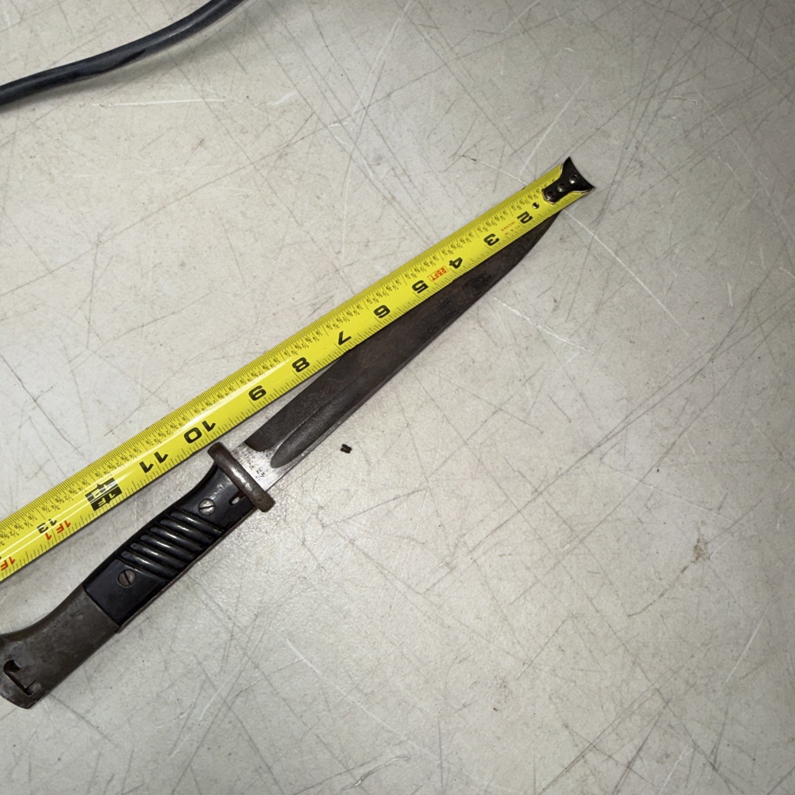 German WW2 K98 Bayonet Carl Eickhorn Mfg 1942 cof Bakelite Grips