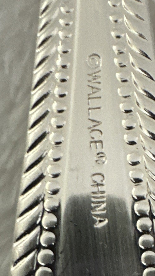 2 WALLACE Wickham Deep Silverplate Dinner Forks Flatware Fan Bead 8”
