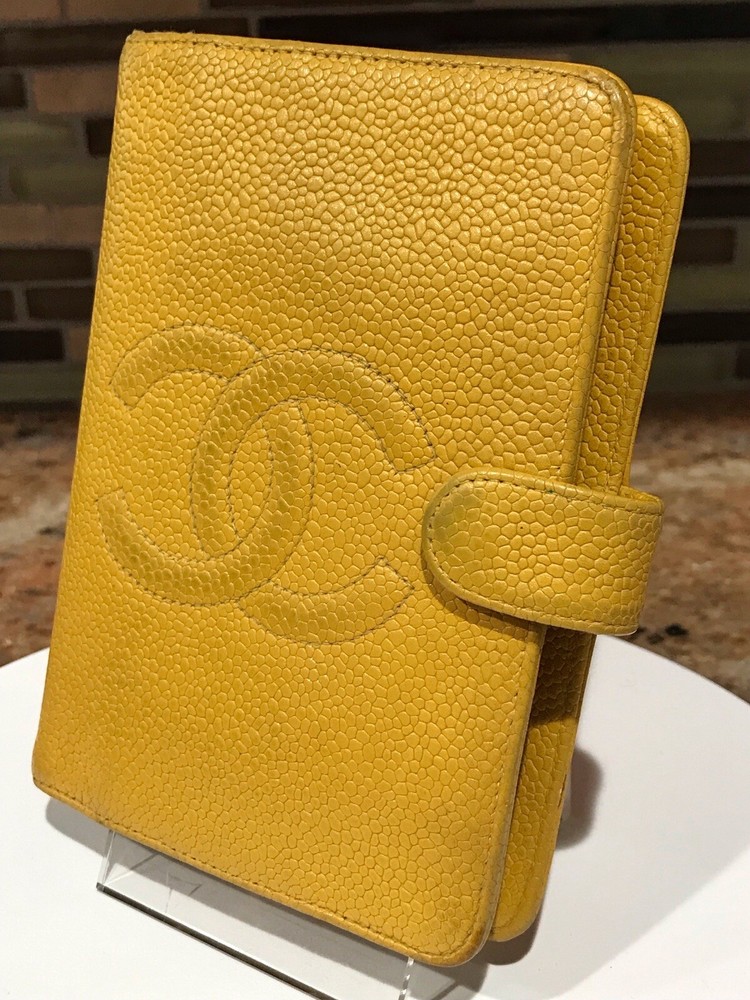 CHANEL CC Caviar Leather Agenda