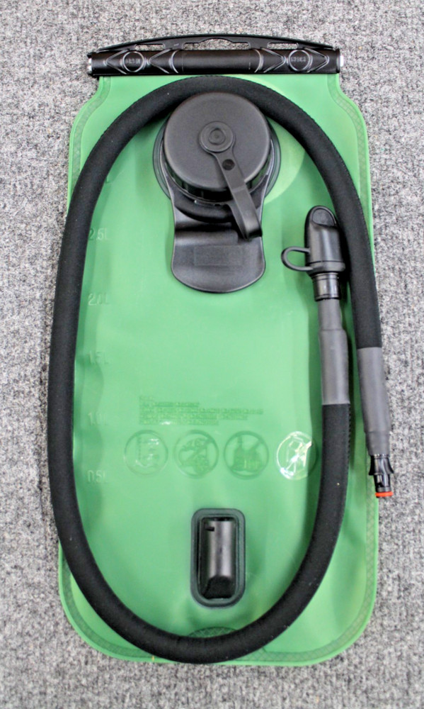 WACOOL 3L Hydration Bladder w/ Cleaning Kit (New- Open Packaging)