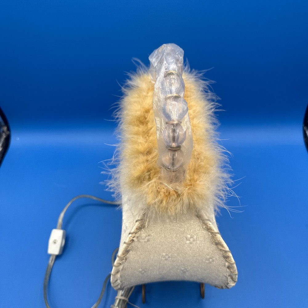 Womens Purse Shaped Table Lamp