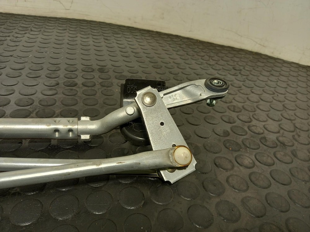 SUZUKI SWIFT Wiper Linkage 2017-2024