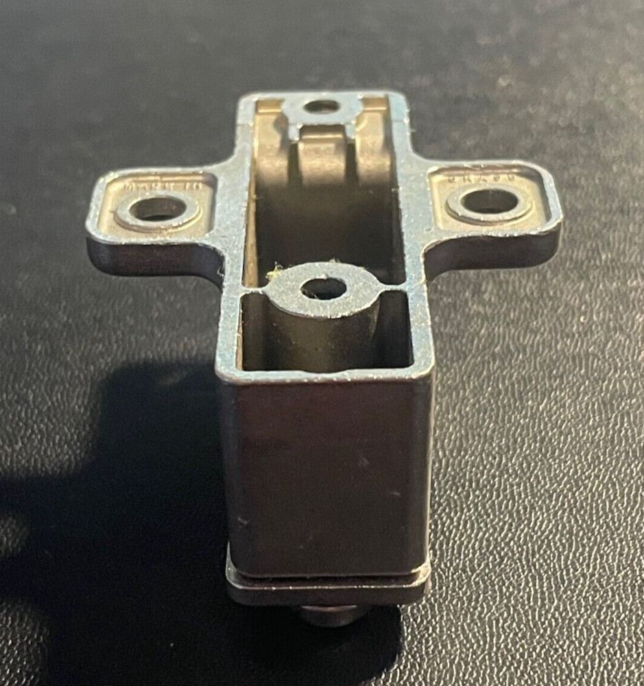 GRASS 1000 Series Slide-On Adjustable Base Plate | Discontinued Model