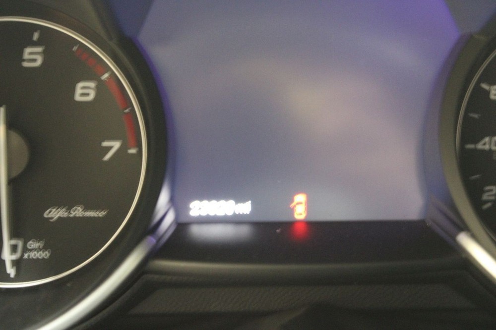 2022 Alfa Romeo Giulia Windshield Mounted Camera/Projector 3023015