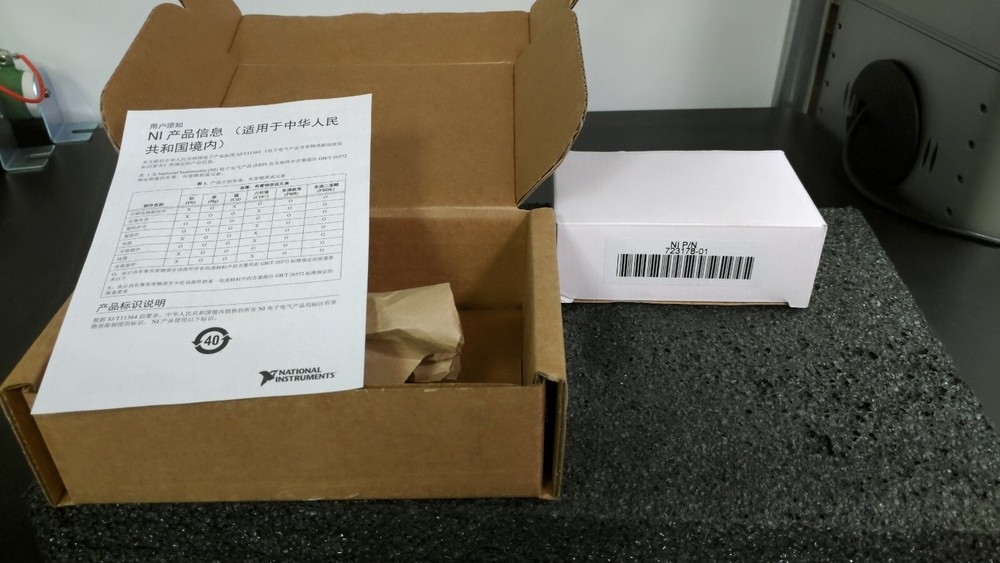 NATIONAL INSTRUMENTS 723178-01 Locking Barrel Power Supply