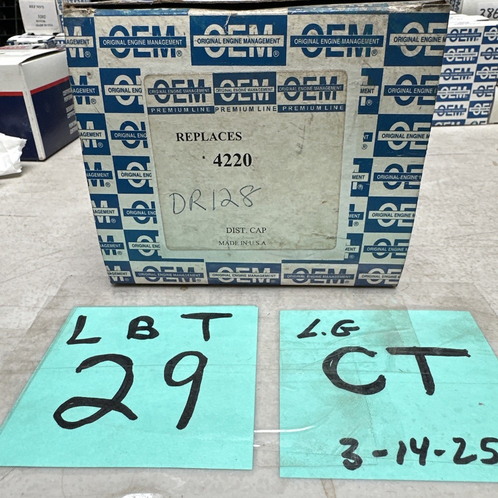 Original Engine Equipment Distributor Cap 4220