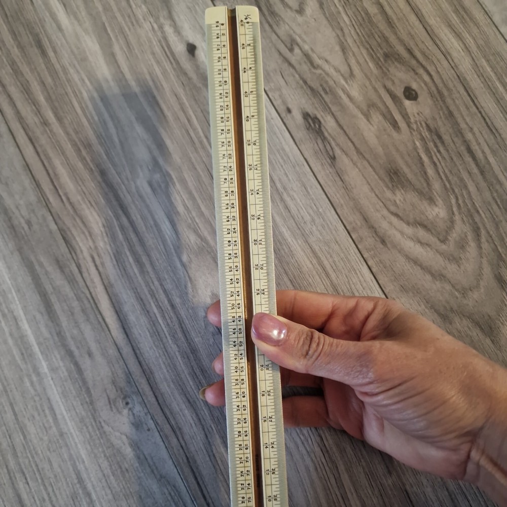 Engine Divided Vintage Ruller