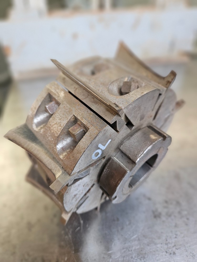 Moulder Cutteread # 70
