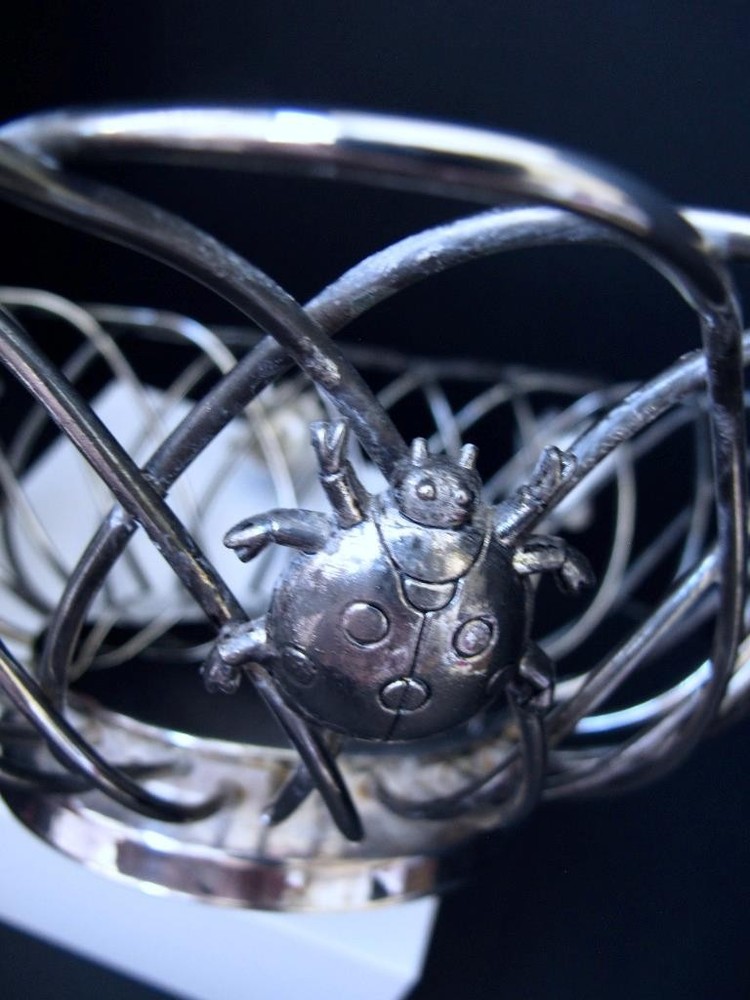 Godinger Silverplate Serving / Bread / Fruit Basket Butterfly Dragonfly Bee Bug