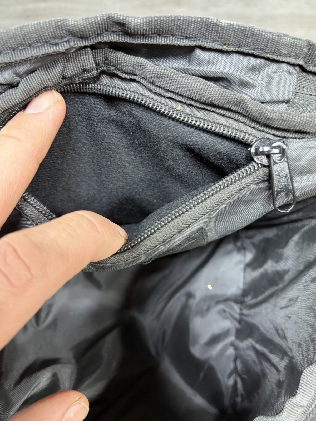 Miken MK7X Baseball Backpack Softball 4 Bat Sleeves Black White Slow pitch Large