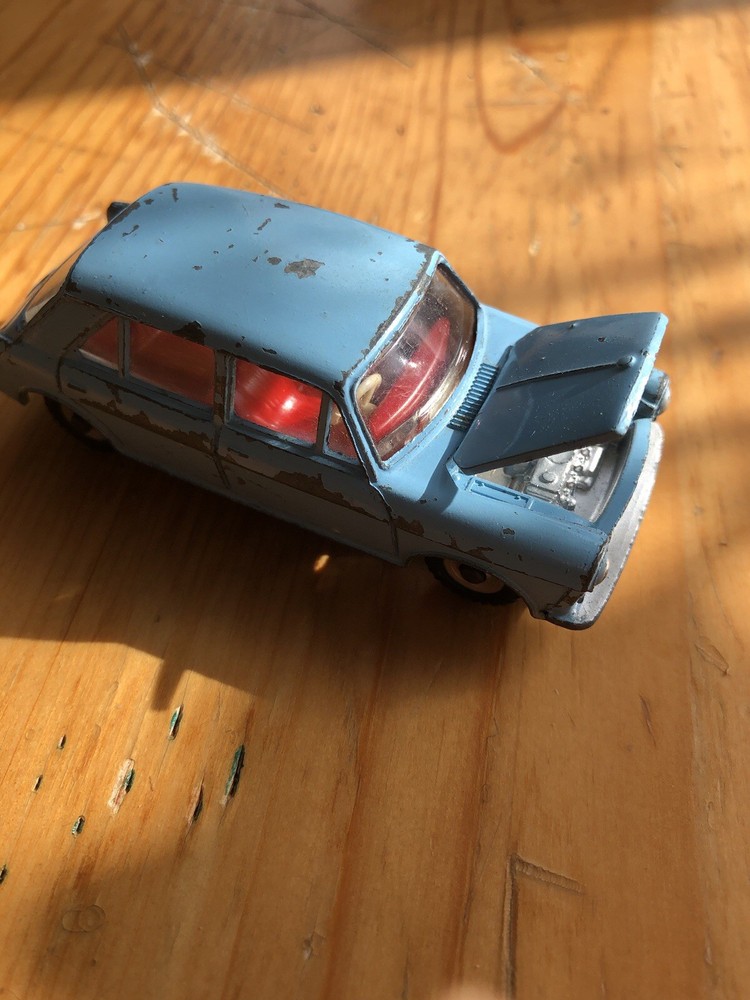 dinky toys morris 1100