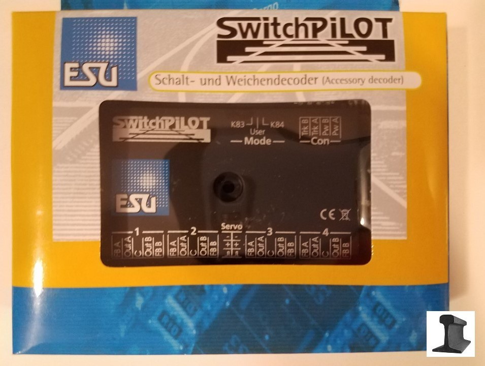 ESU ~ SwitchPilot V2.0 4 x Accessory Decoder ~ 2 x Servo DCC/MM 1A ~ 51820
