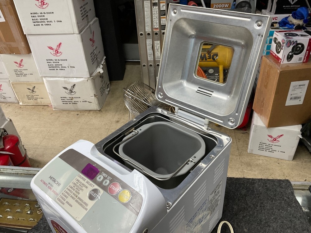 Hitachi Automatic Home Bakery HB-D102