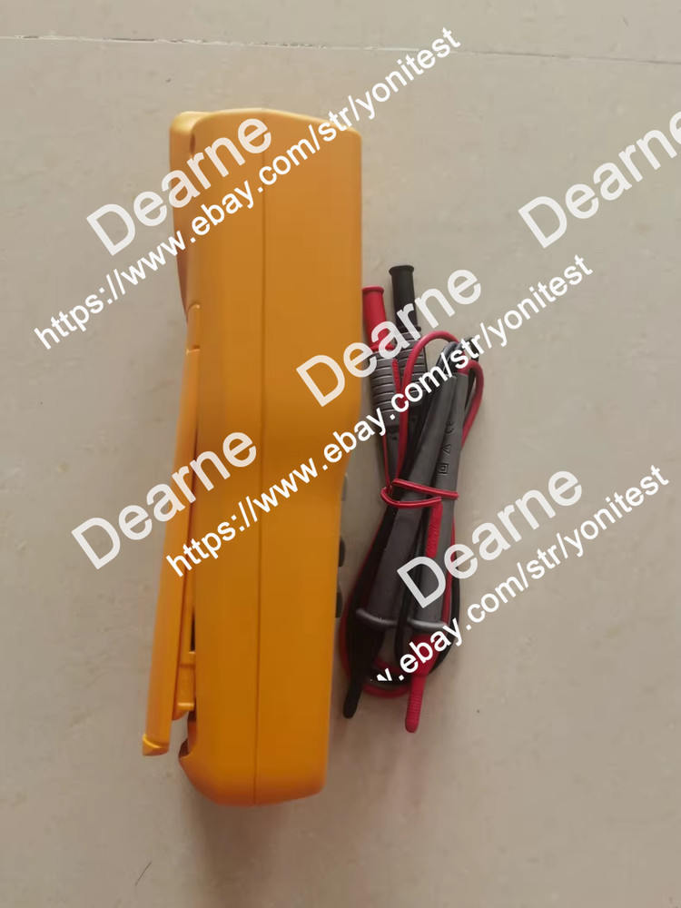 Fluke 712C Thermal Resistance Calibrator/working