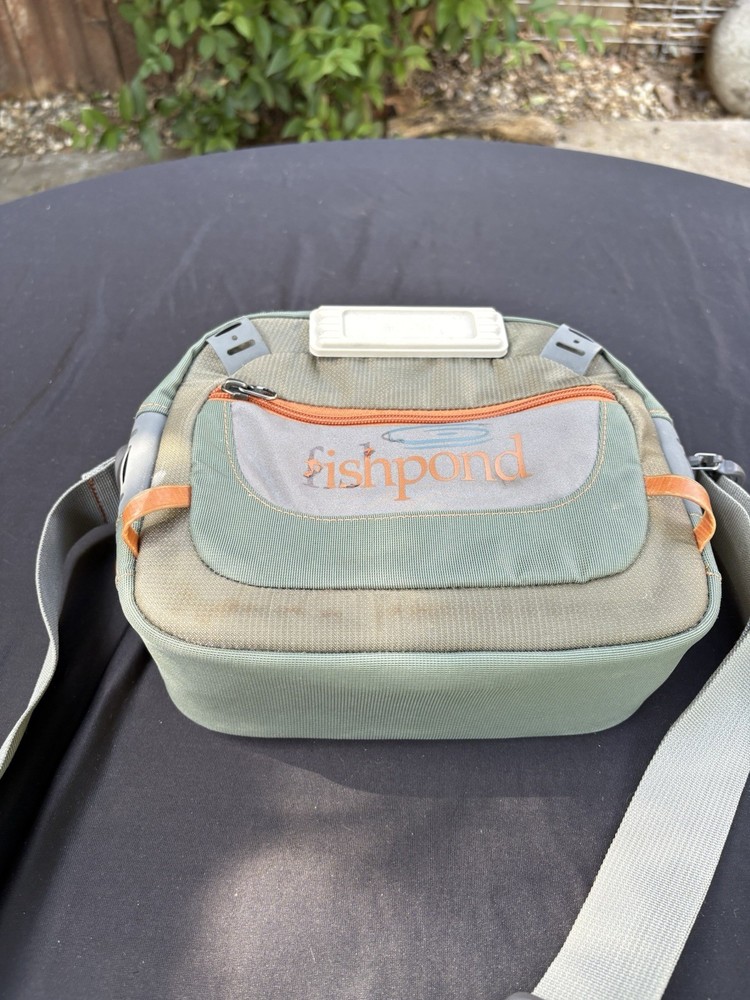 Fishpond Switchback Belt System