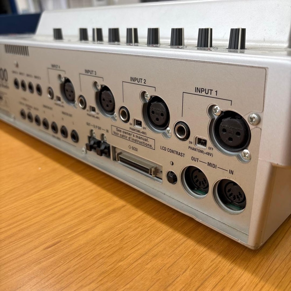 KORG D1600 Multi-Track Recorder