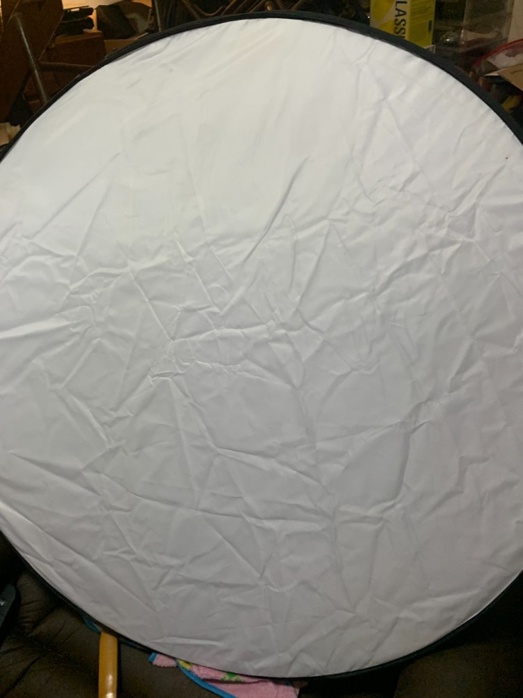 Mount Dog 43" Portable Foldable Photography Diffuser Reflector