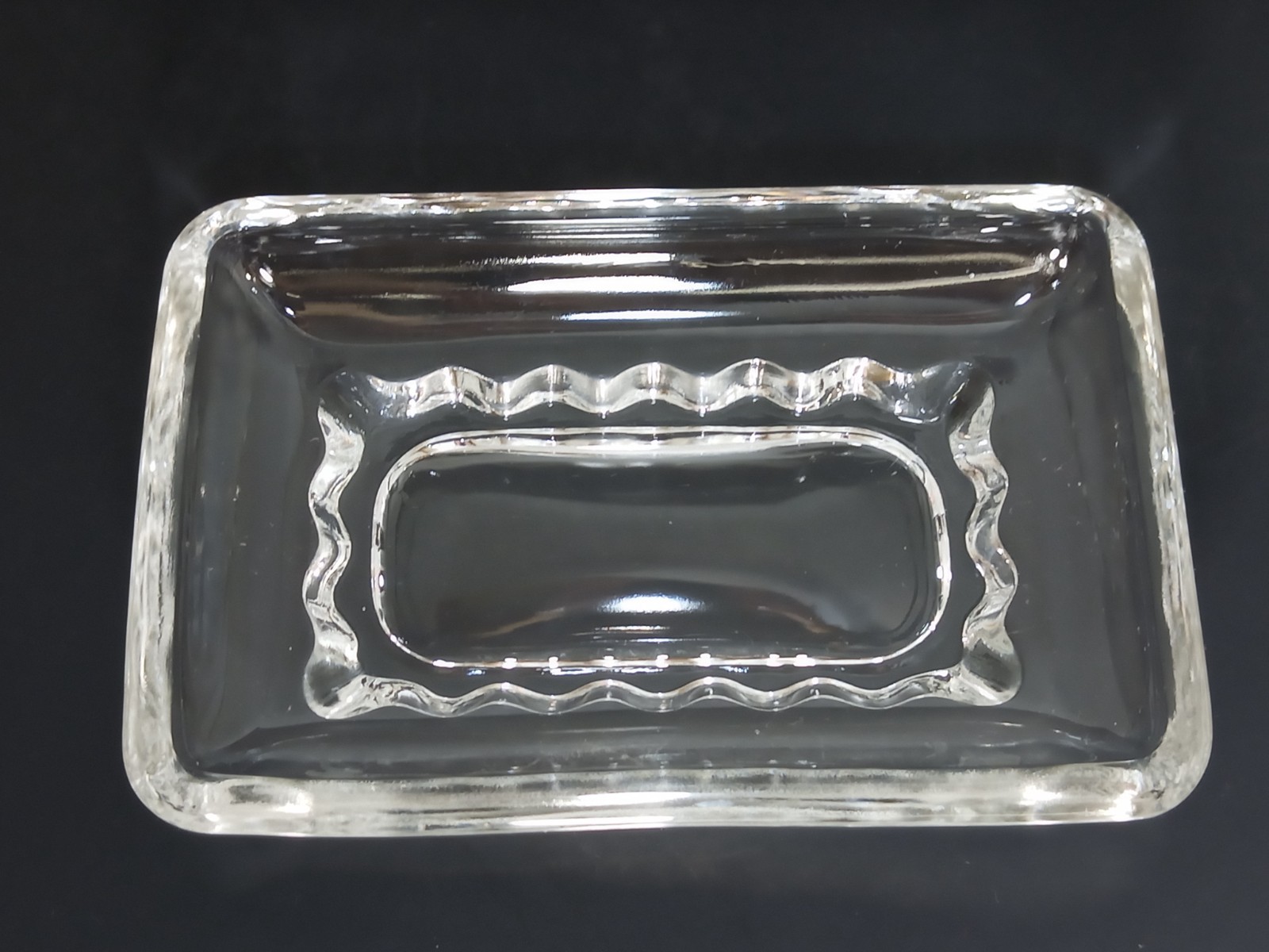 VTG Glass Bar Soap Dish Think Scallop Edges Heavy Solid Fluted Paperweight