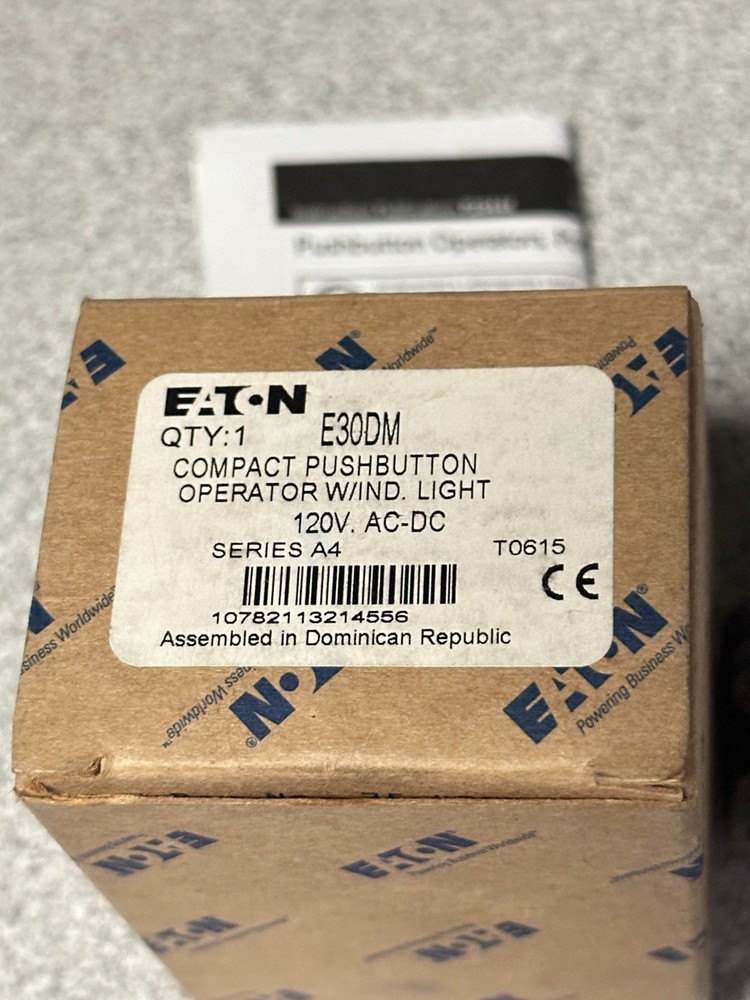 NEW EATON Cutler Hammer E30DM Compact Pushbutton Operator with Light 120V AC/DC