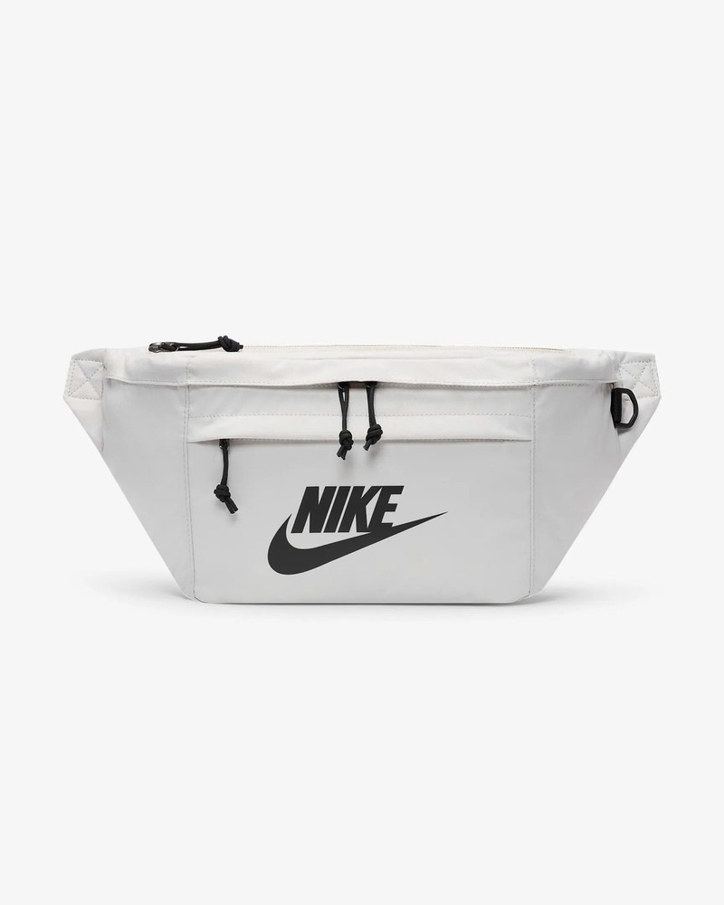 Nike Tech Hip Pack. Light Bone/Black/Black (10L). BA5751-072