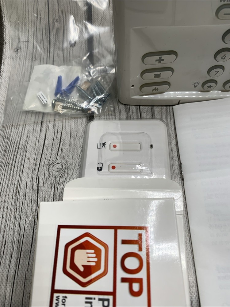 GE Simon XT Security System Panel And Accessories