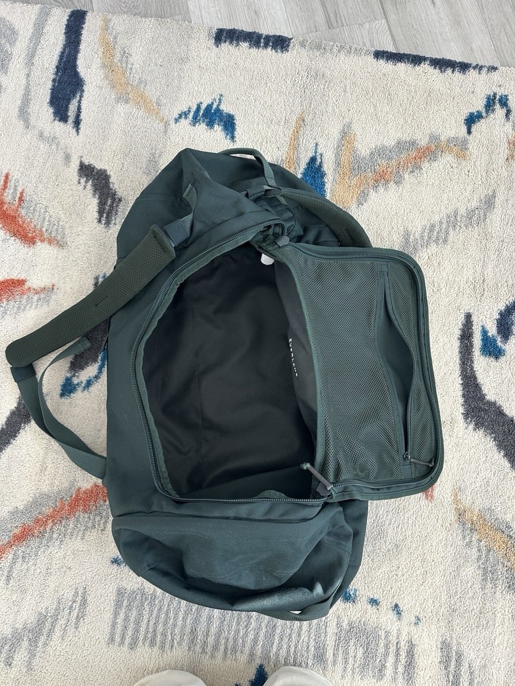 Everlane Green Duffel Bag Backpack Adjustable Straps