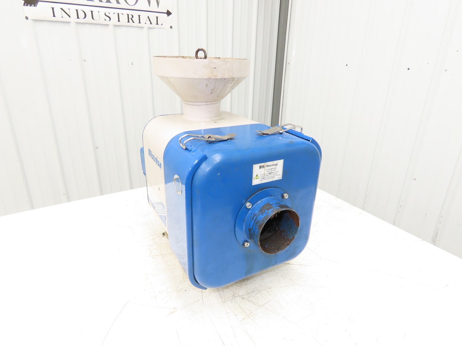 Showa CRD-04T Mistresa Oil Mist Catch Collector Filter 0.4kw 220V
