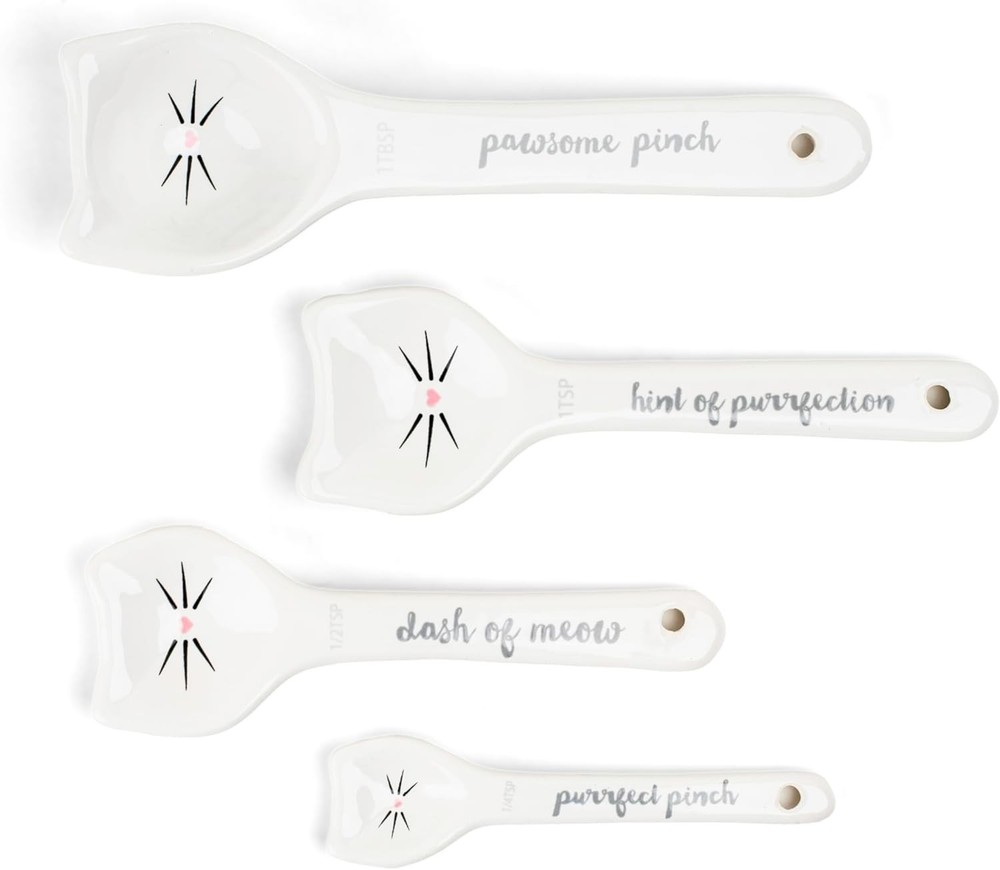 White Cat Measuring Cups and Spoons Set (Includes 4 Pieces)